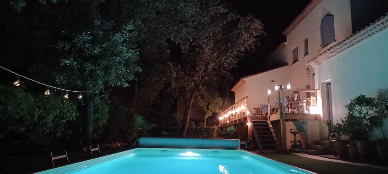 Magnifique Demeure Familiale Villa Castries Exterior photo
